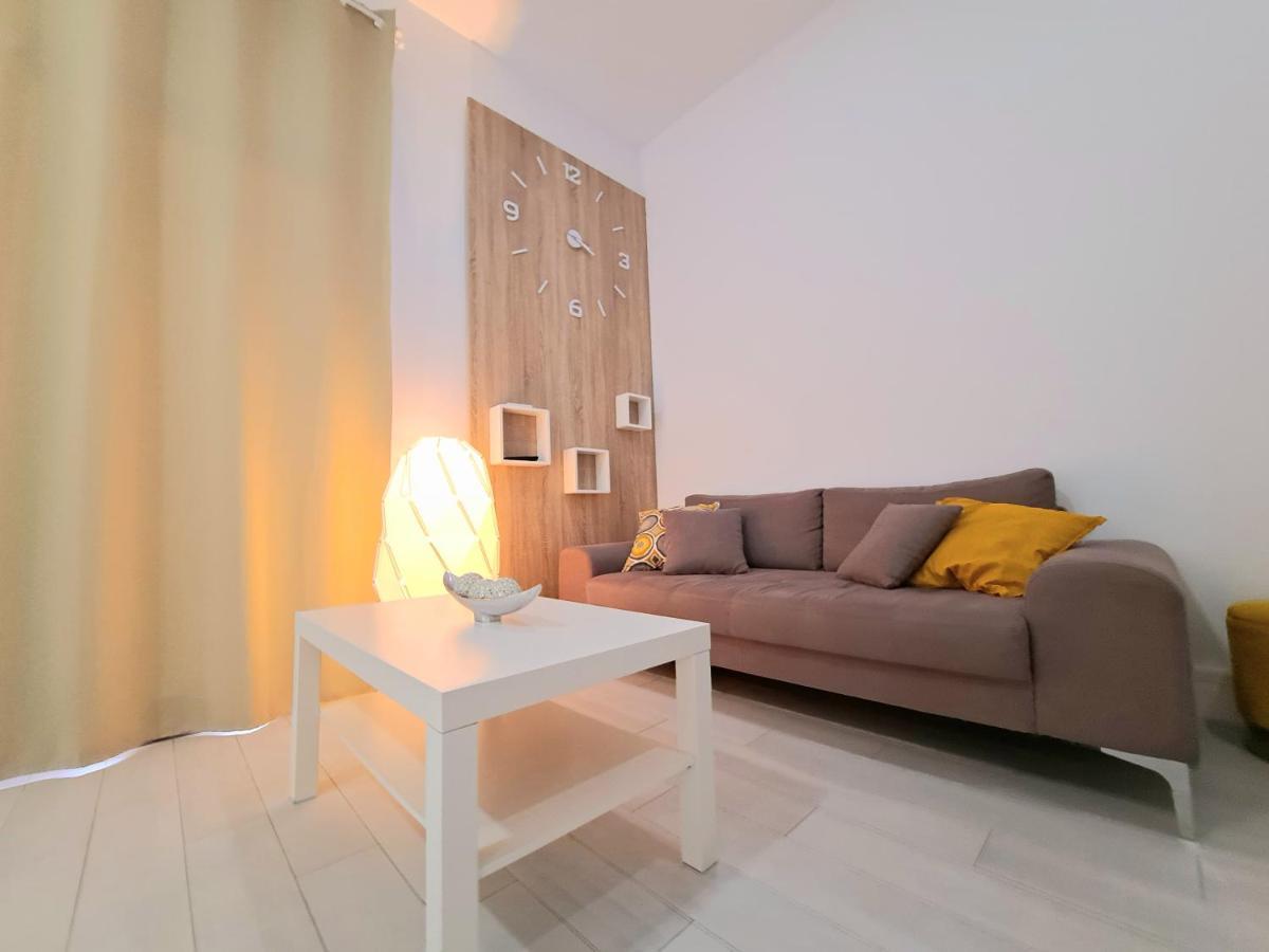 Apartamento Barrosa Pista Chiclana de la Frontera Ngoại thất bức ảnh